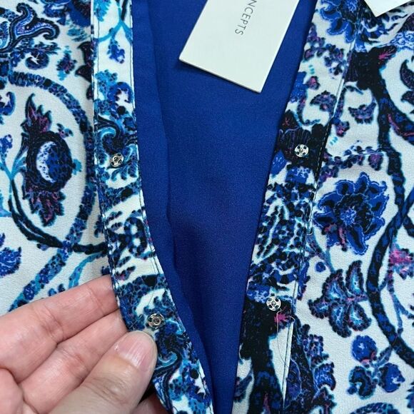 Collective Concepts Blue White‎ Print V Neck Tunic - Picture 5 of 8